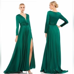 IEENA Mac Duggal Long sleeve Ruched Waist A-line Gown Satin Emerald Size 4,16